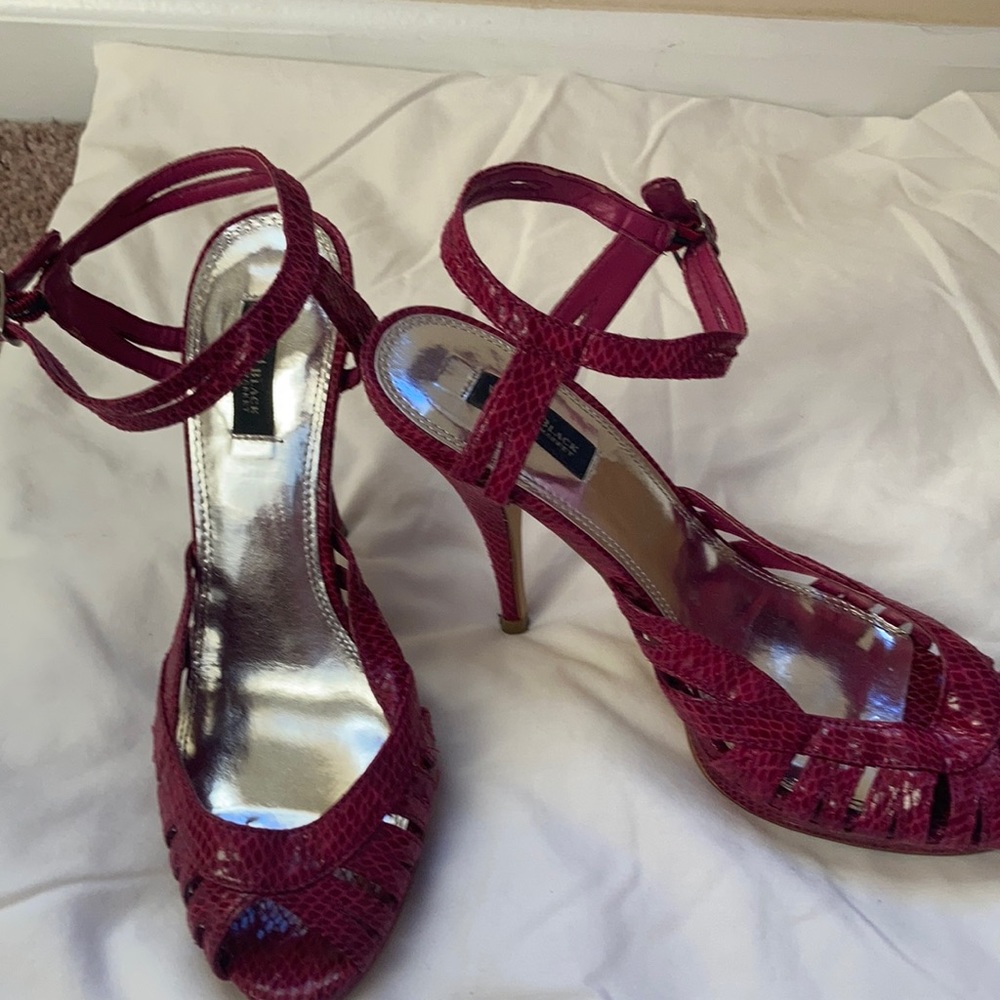 Dressy snakeskin print sandal